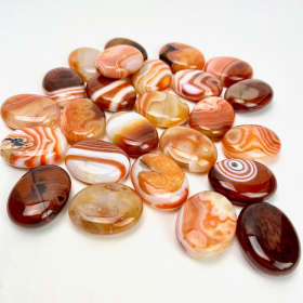 Banded Carnelian Palmstone | 35-45mm